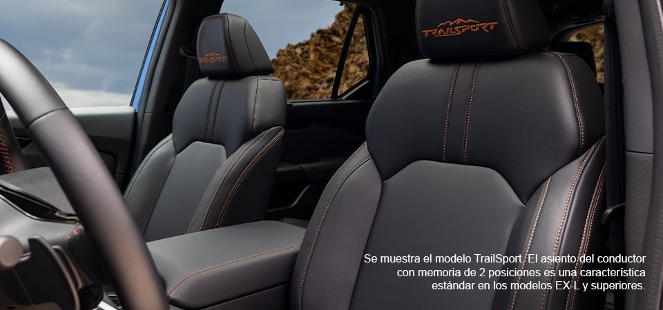 2023 Honda Pilot Leather-Trimmed Interior