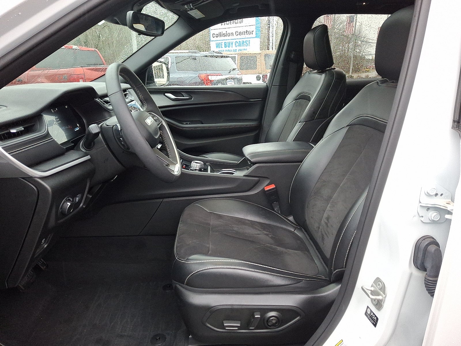 2023 Jeep Grand Cherokee Altitude 4x4