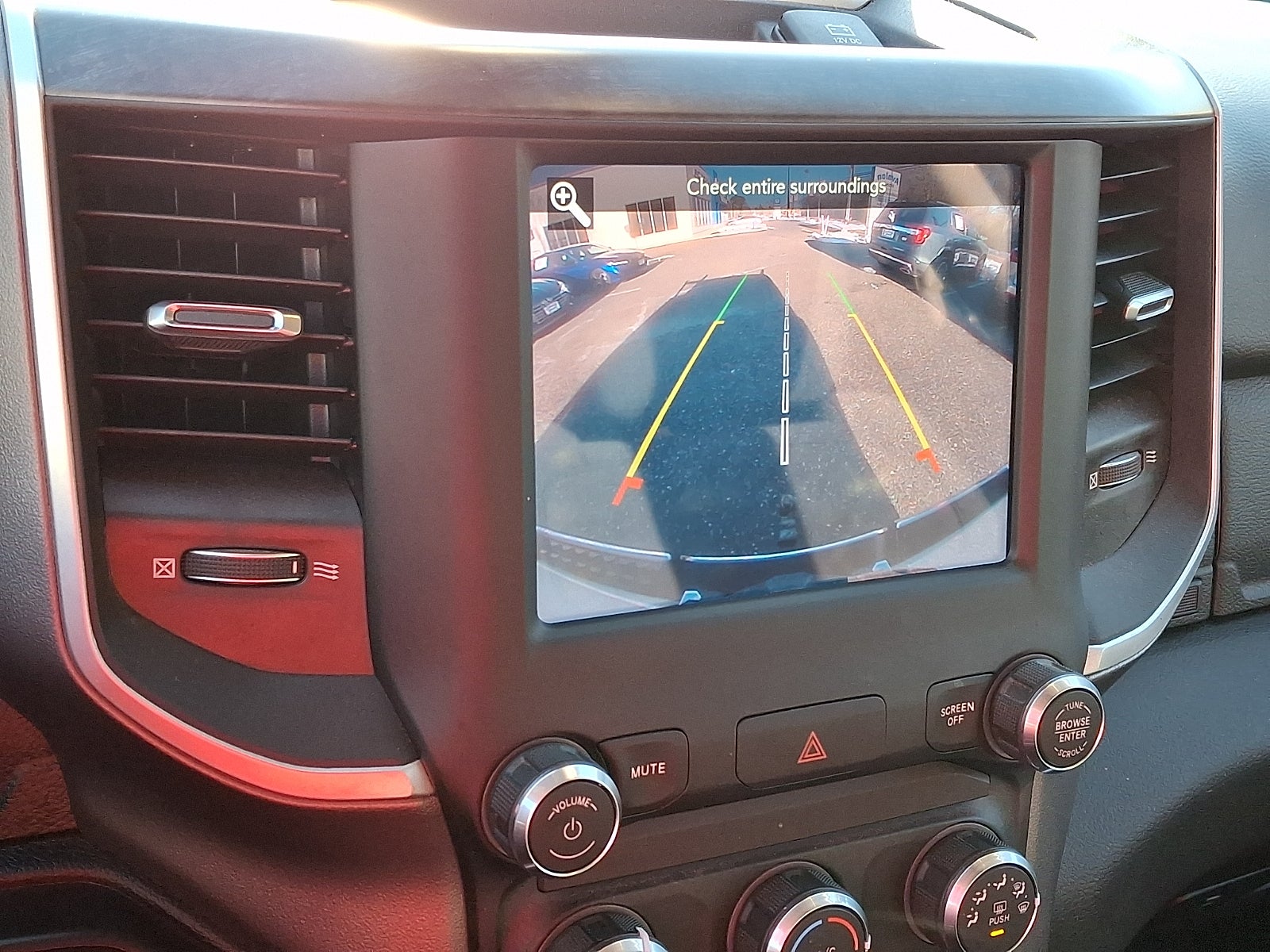 2020 RAM 1500 Big Horn Quad Cab 4x4 6'4" Box