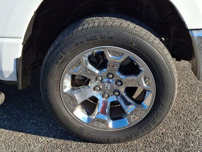 2020 RAM 1500 Big Horn Quad Cab 4x4 6'4" Box