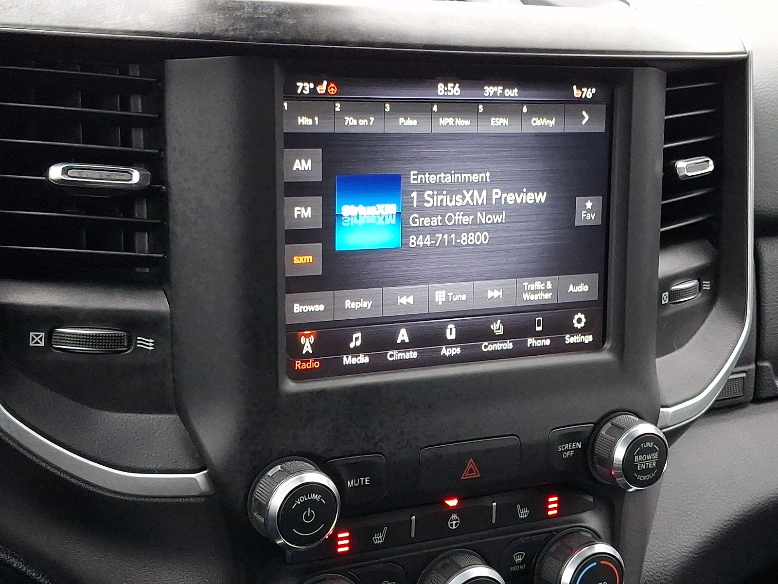 2020 RAM 1500 Big Horn Crew Cab 4x4 5'7" Box