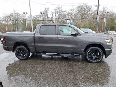 2020 RAM 1500 Big Horn Crew Cab 4x4 5'7" Box