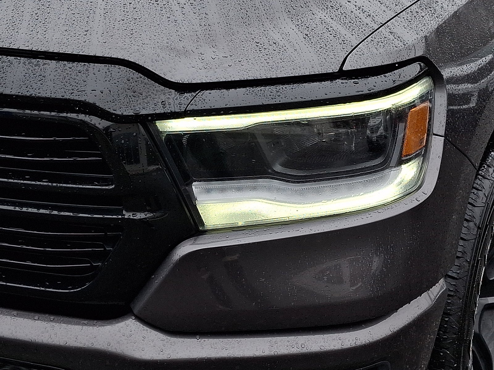 2020 RAM 1500 Big Horn Crew Cab 4x4 5'7" Box