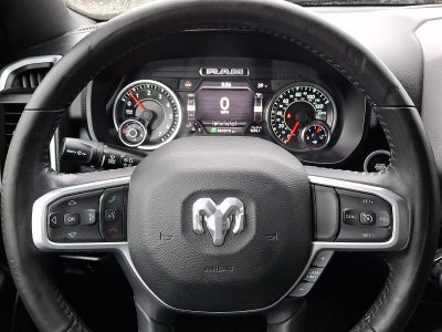 2020 RAM 1500 Big Horn Crew Cab 4x4 5'7" Box