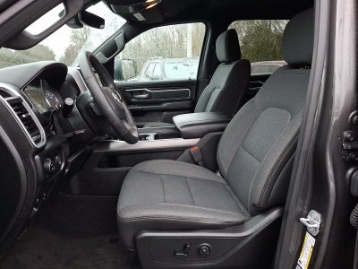 2020 RAM 1500 Big Horn Crew Cab 4x4 5'7" Box