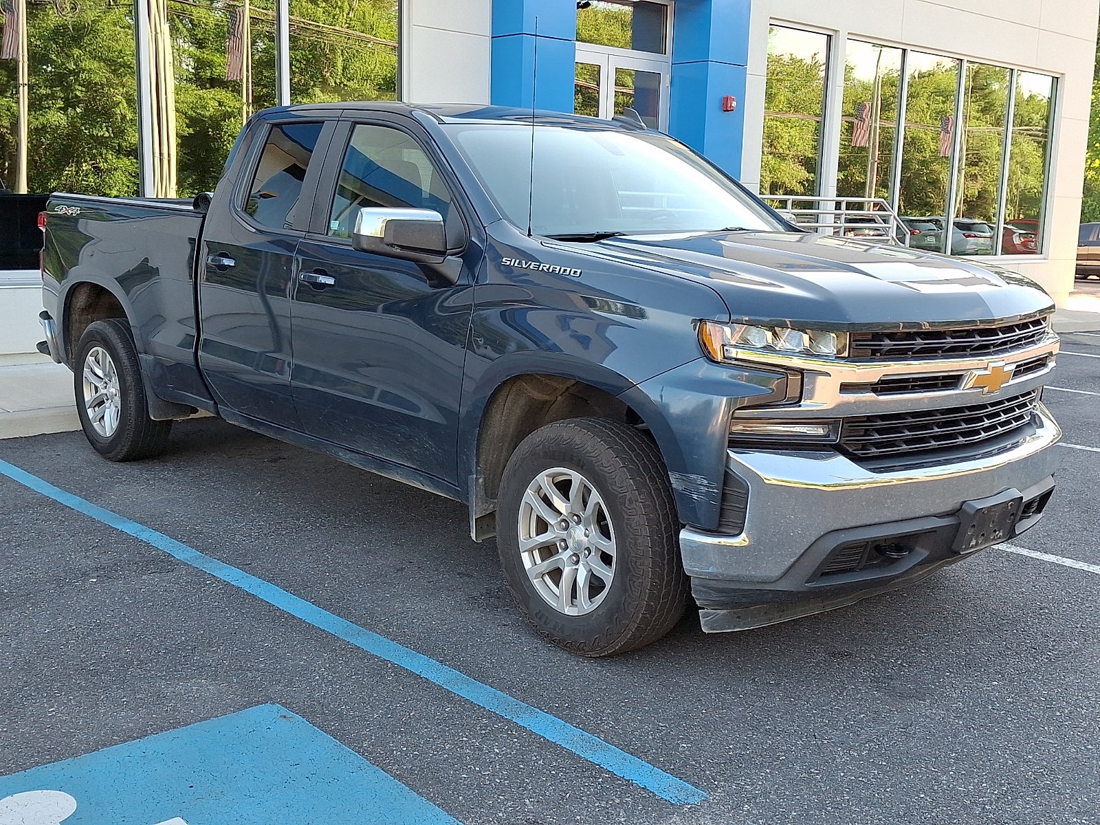 2020 Chevrolet Silverado 1500 4WD Double Cab Standard Bed LT