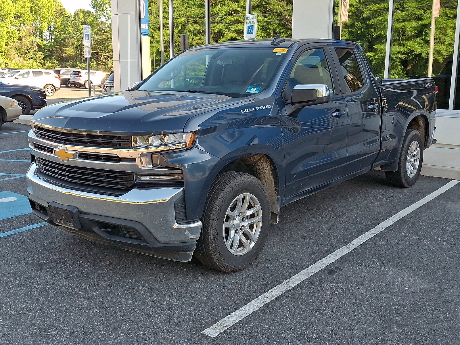 2020 Chevrolet Silverado 1500 4WD Double Cab Standard Bed LT