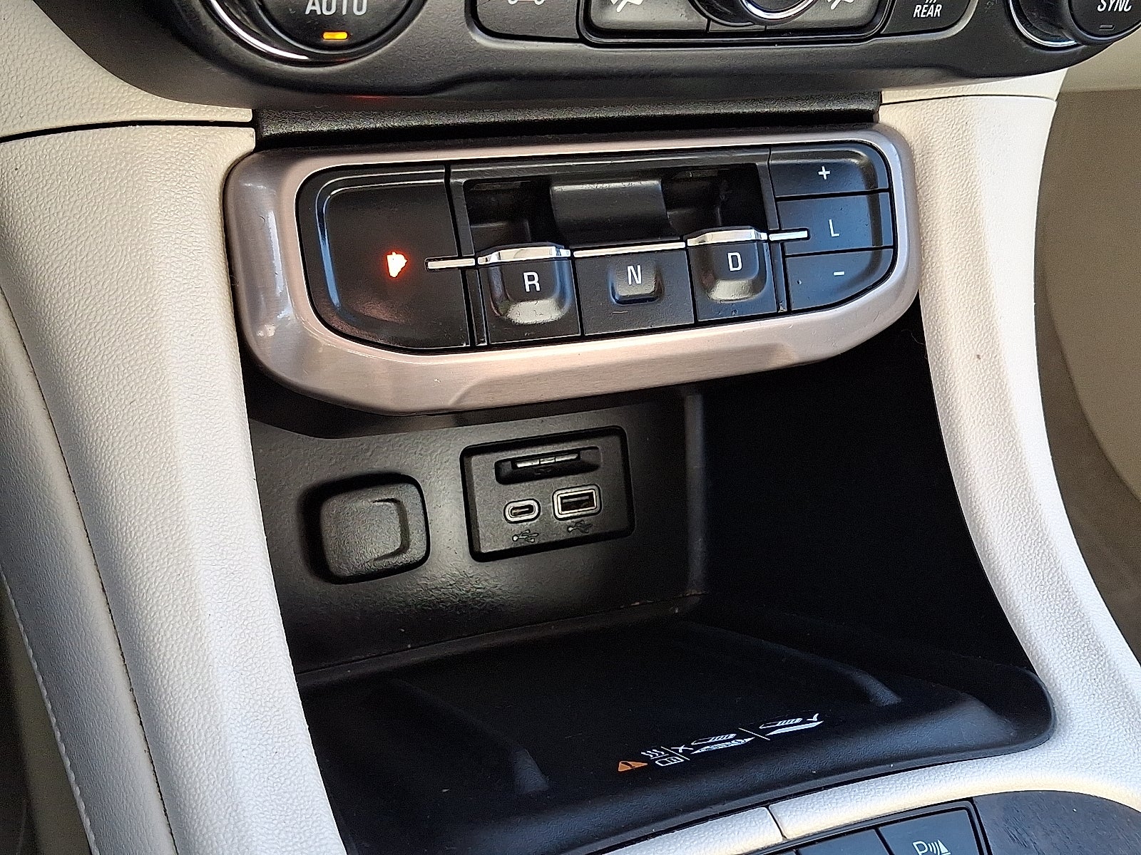 2020 GMC Acadia AWD Denali