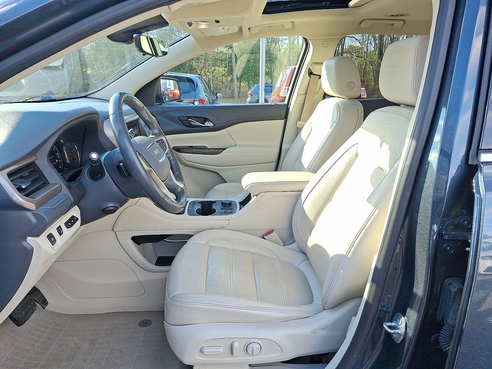 2020 GMC Acadia AWD Denali