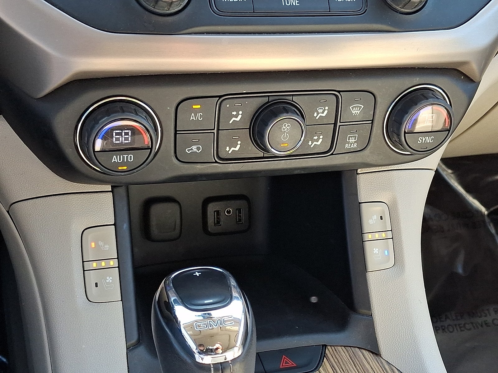 2017 GMC Acadia Denali