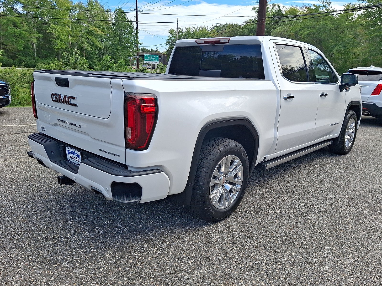 2024 GMC Sierra 1500 4WD Crew Cab Short Box Denali