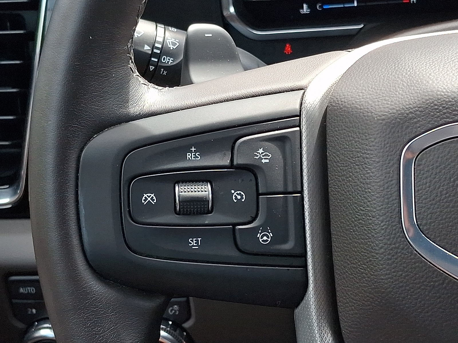 2024 GMC Sierra 1500 4WD Crew Cab Short Box Denali