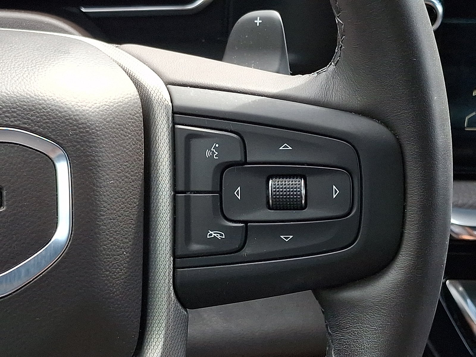 2024 GMC Sierra 1500 4WD Crew Cab Short Box Denali