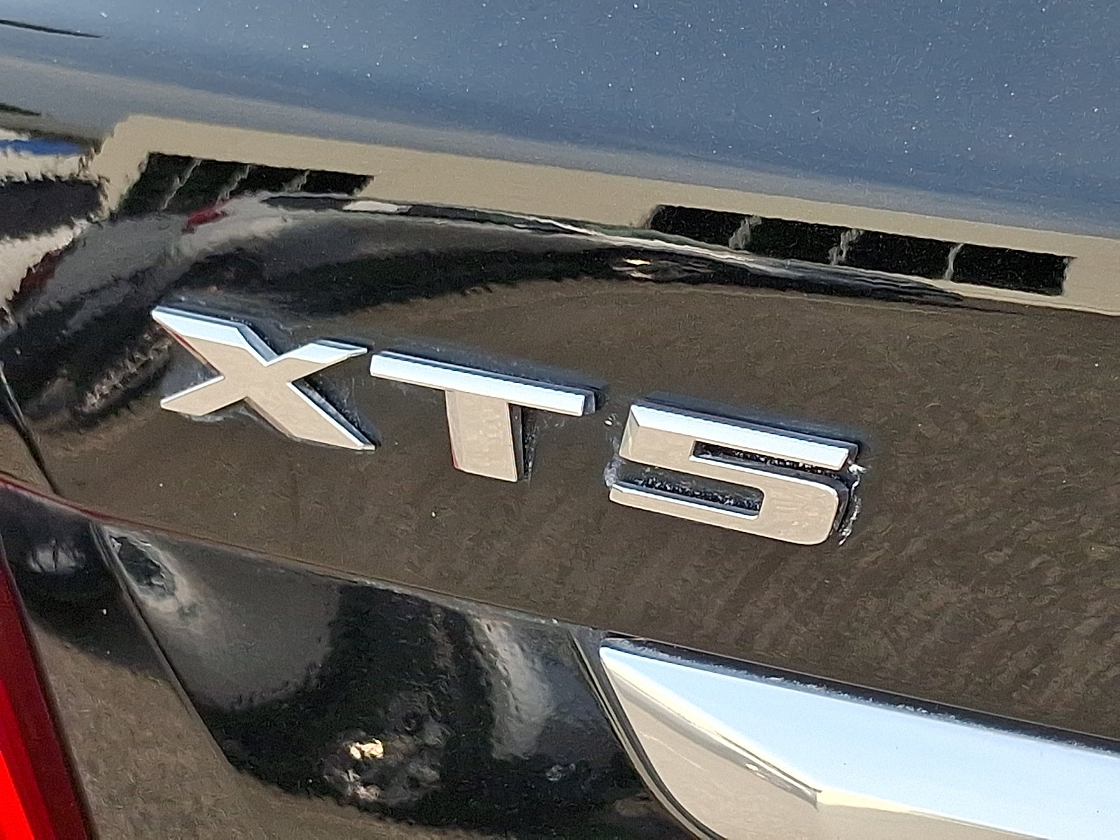 2018 Cadillac XT5 Luxury