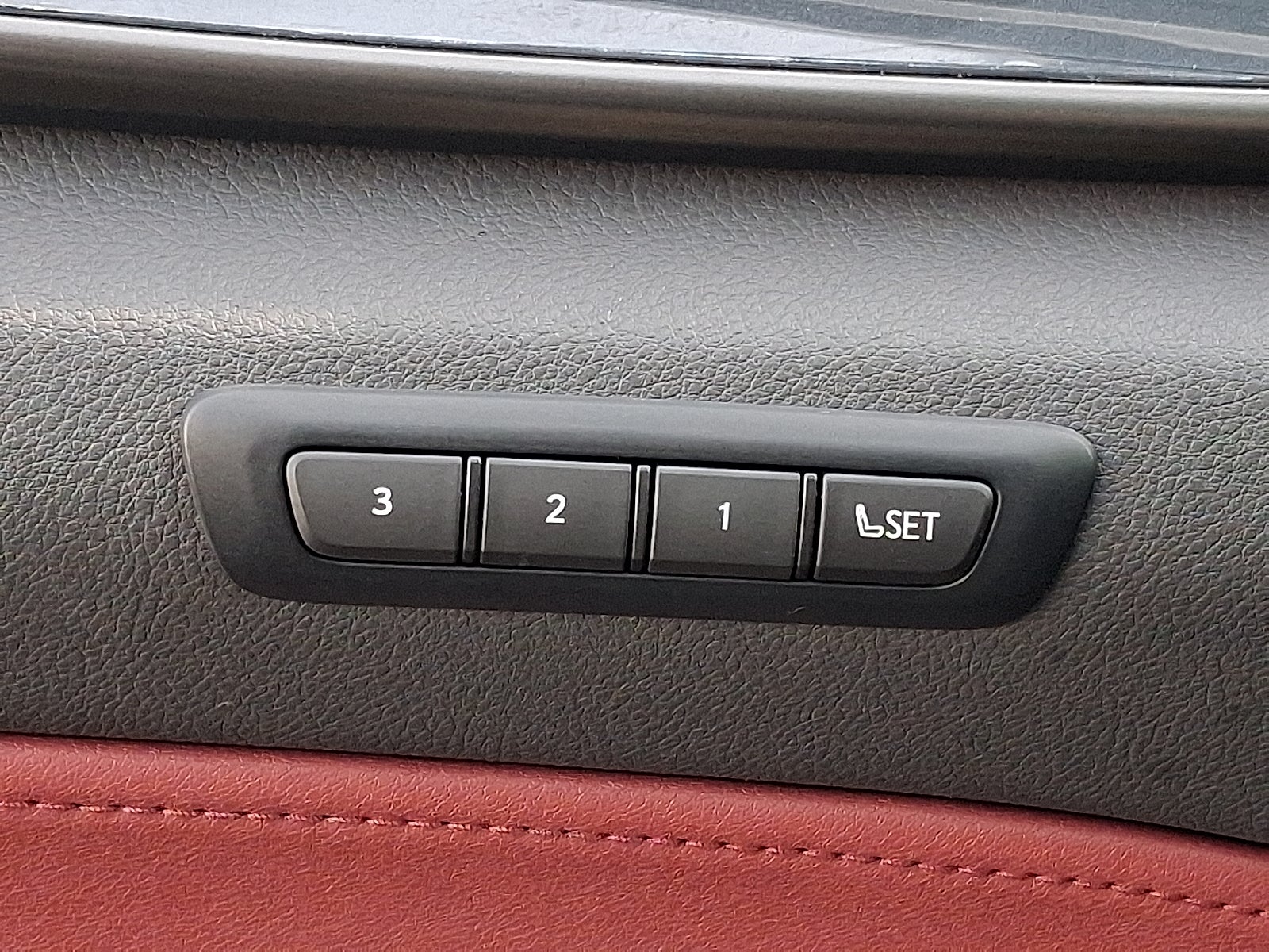 2025 Lexus NX 250 Premium