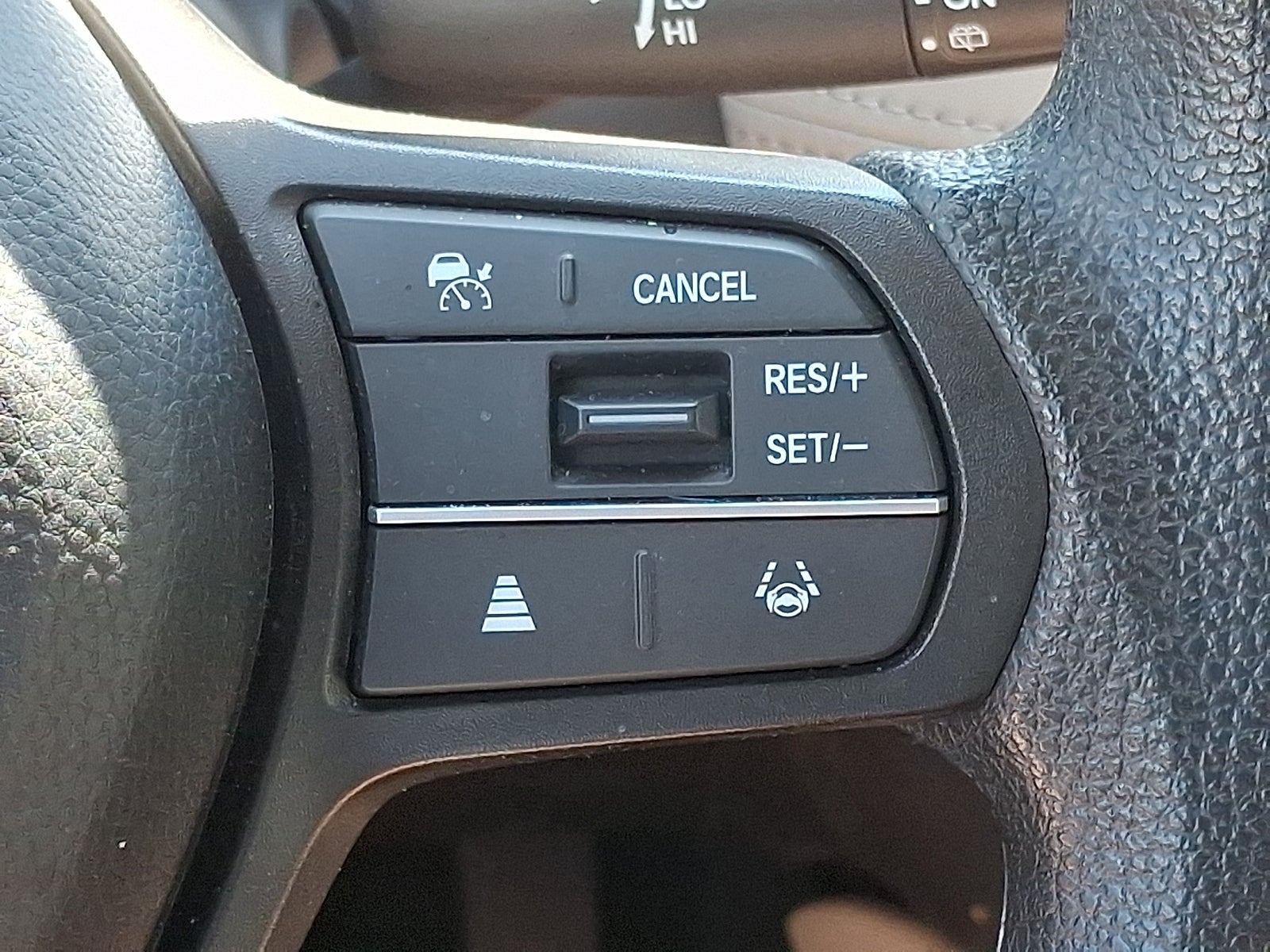2025 Honda HR-V AWD LX