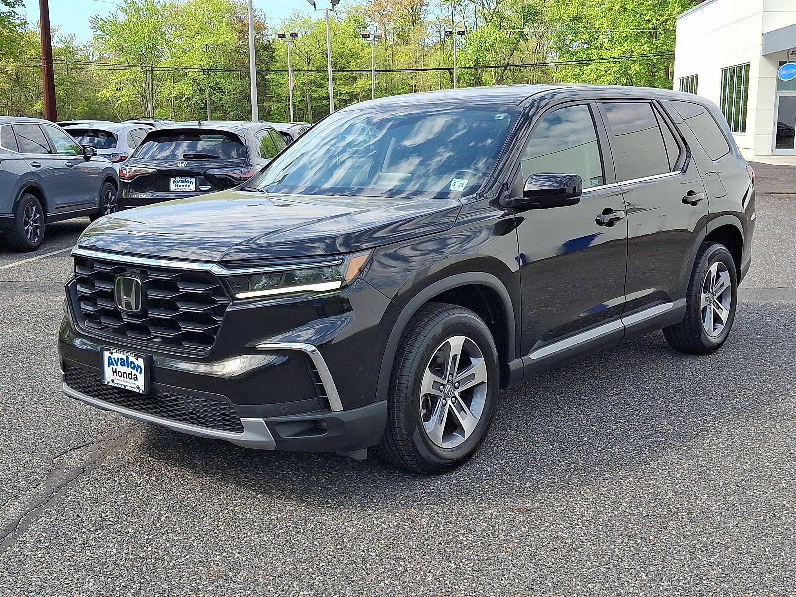 2023 Honda Pilot AWD EX-L 7 Passenger