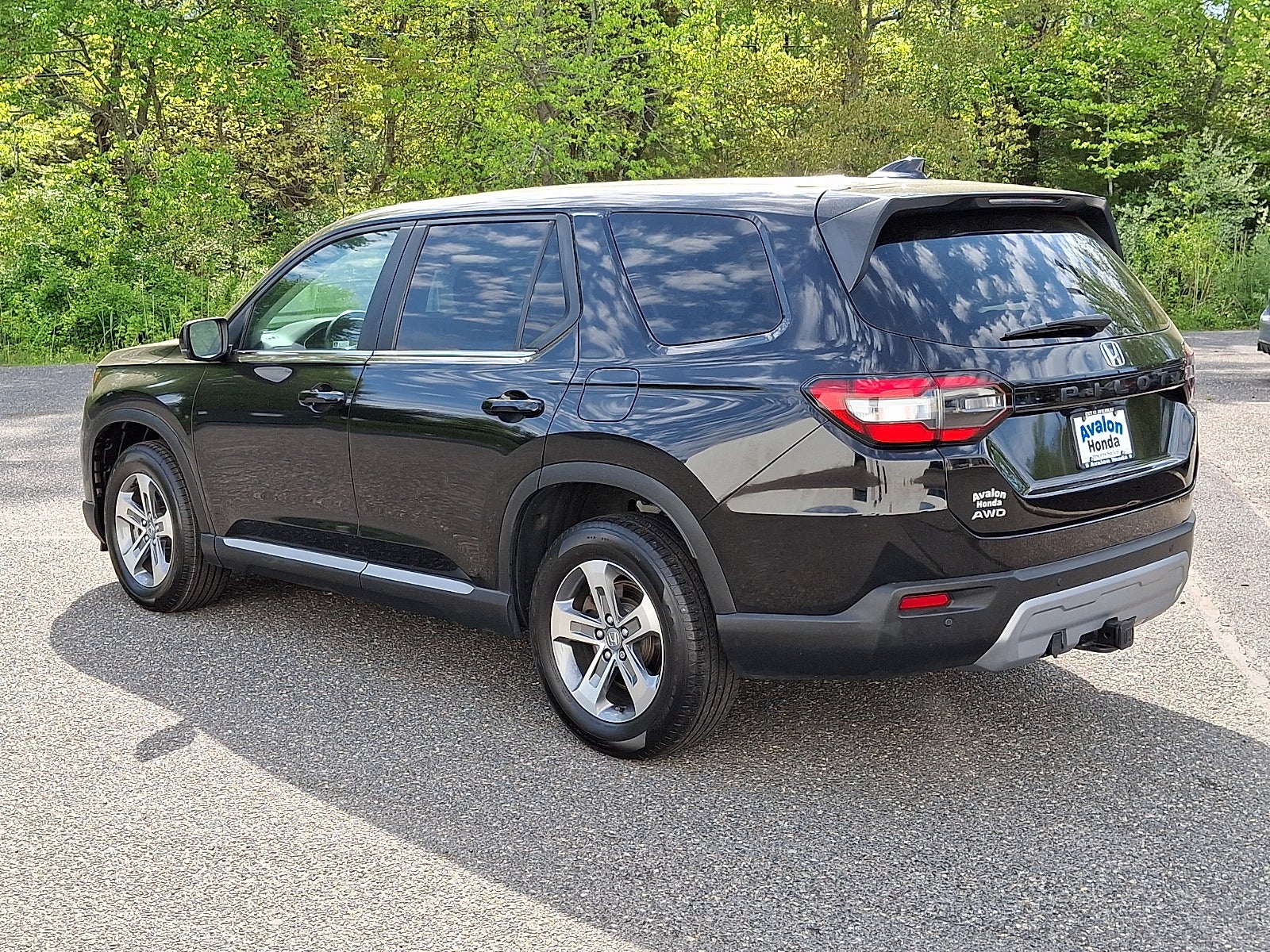 2023 Honda Pilot AWD EX-L 7 Passenger