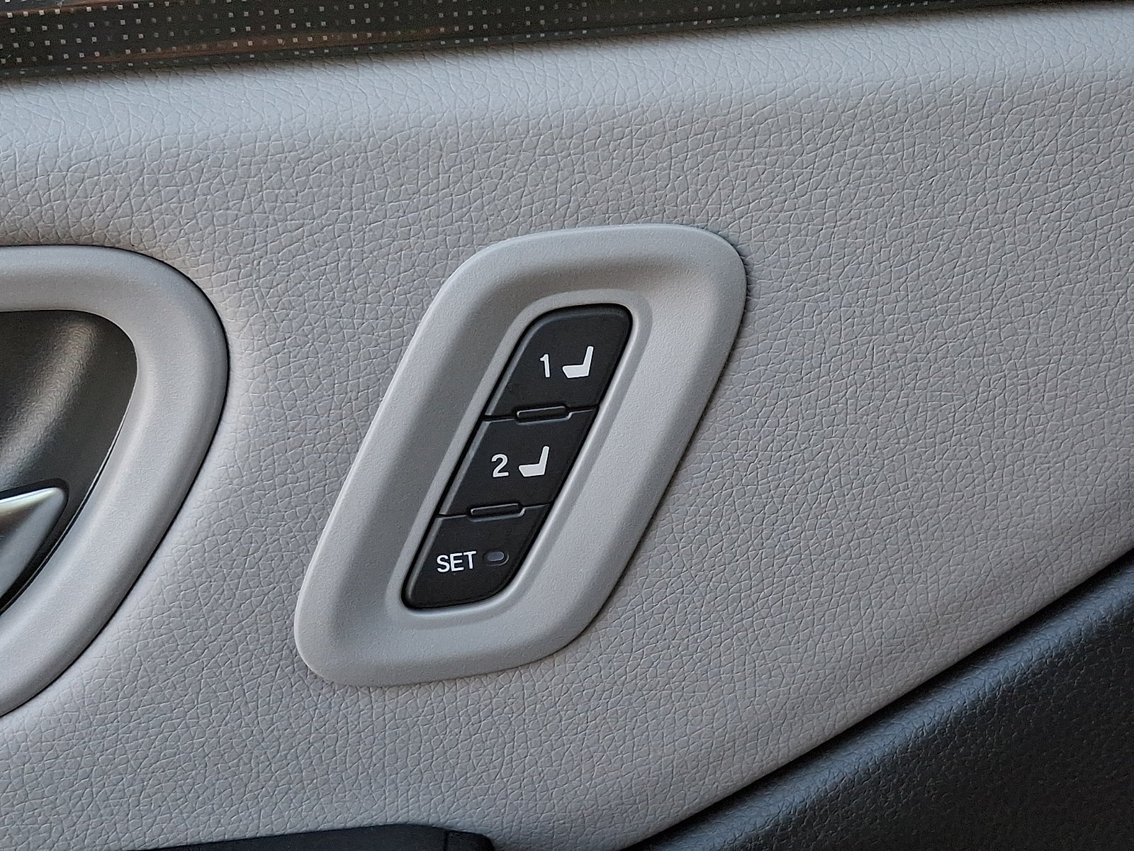 2023 Honda Pilot AWD Elite