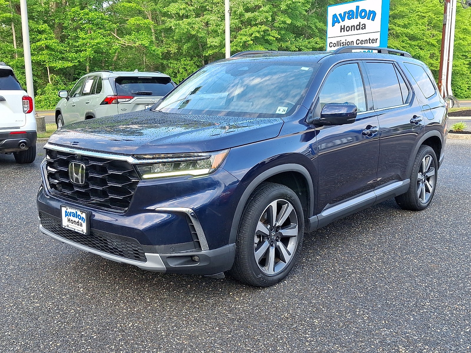 2023 Honda Pilot Elite - Photo 5