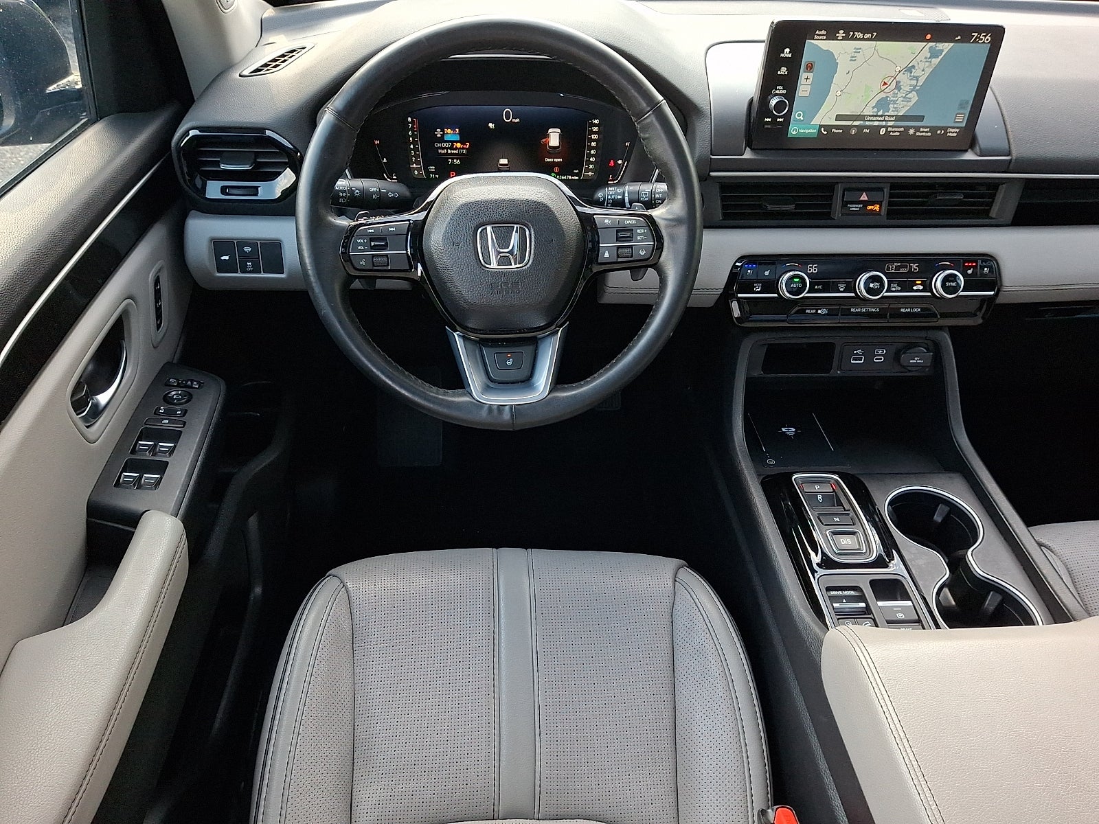 2023 Honda Pilot AWD Elite