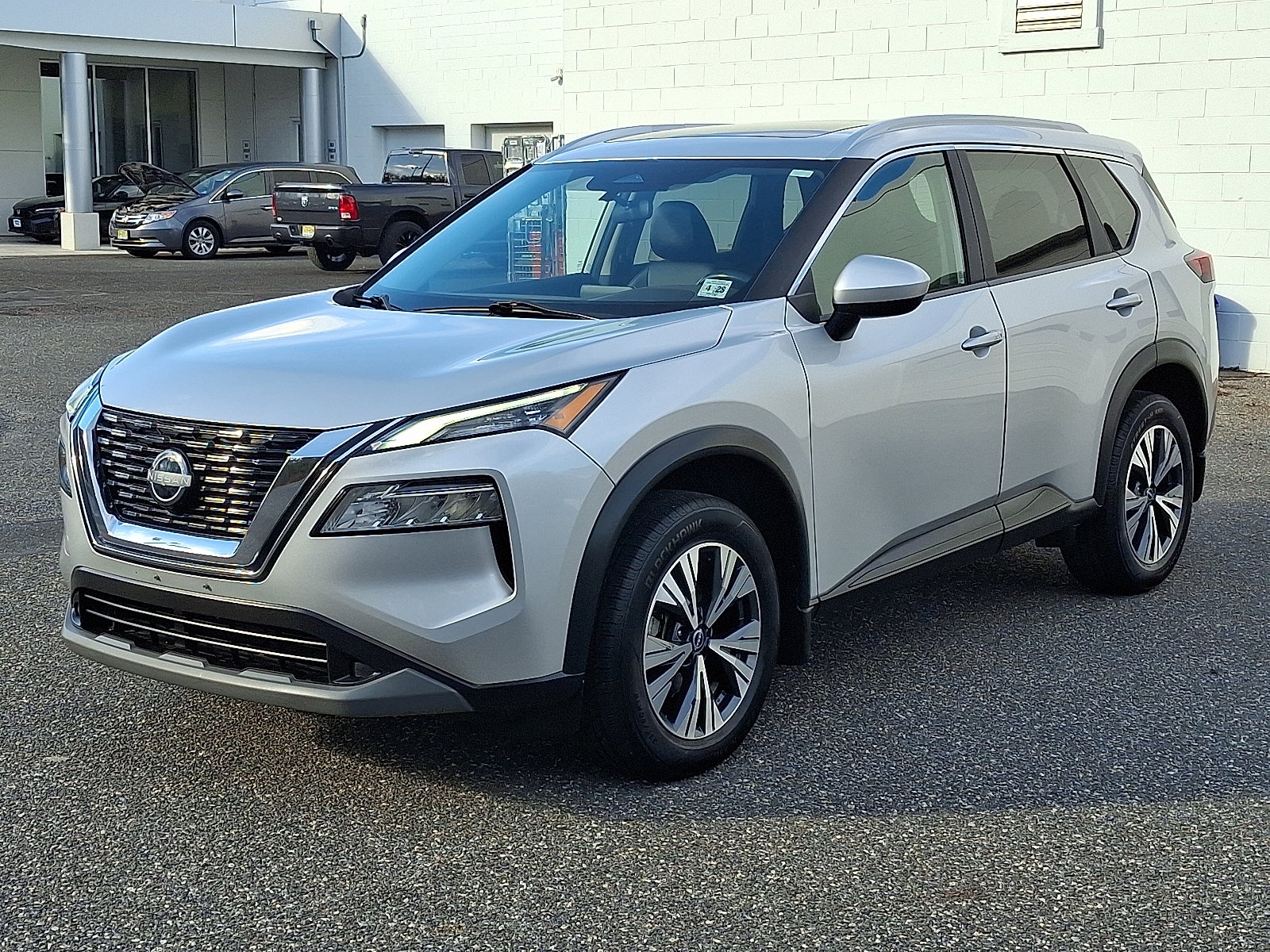 2023 Nissan Rogue SV Intelligent AWD