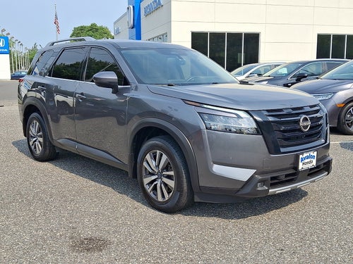 2022 Nissan Pathfinder SL 4WD
