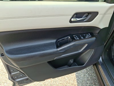 2022 Nissan Pathfinder SL 4WD