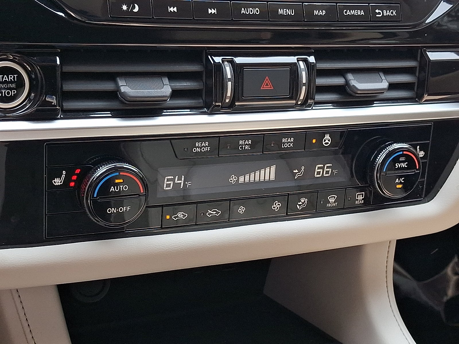 2022 Nissan Pathfinder SL 4WD