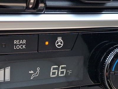 2022 Nissan Pathfinder SL 4WD