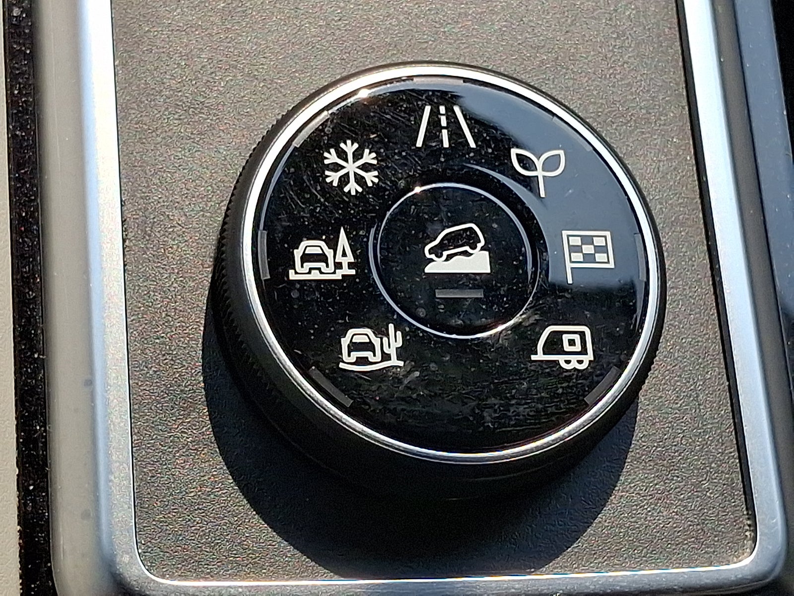 2022 Nissan Pathfinder SL 4WD