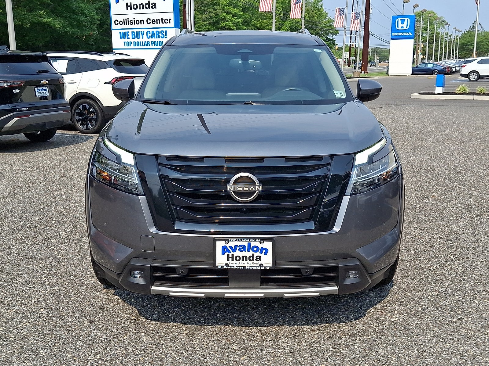 2022 Nissan Pathfinder SL 4WD