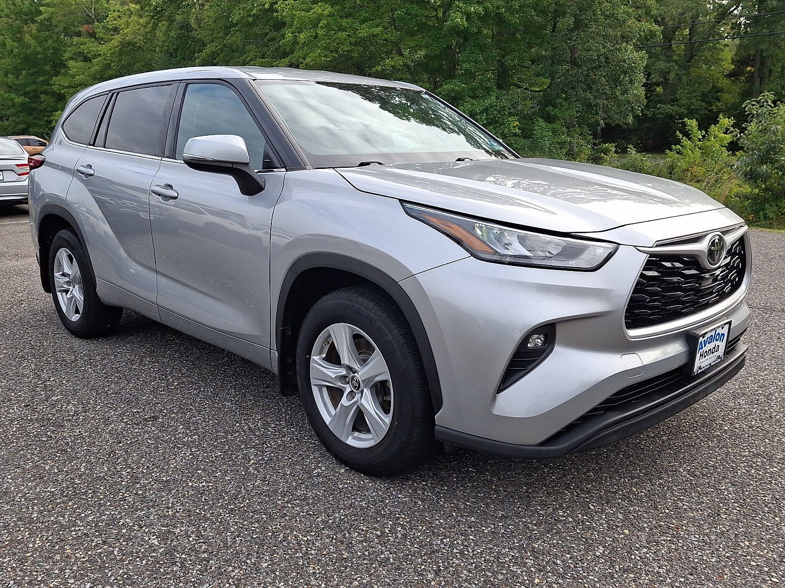2020 Toyota Highlander LE