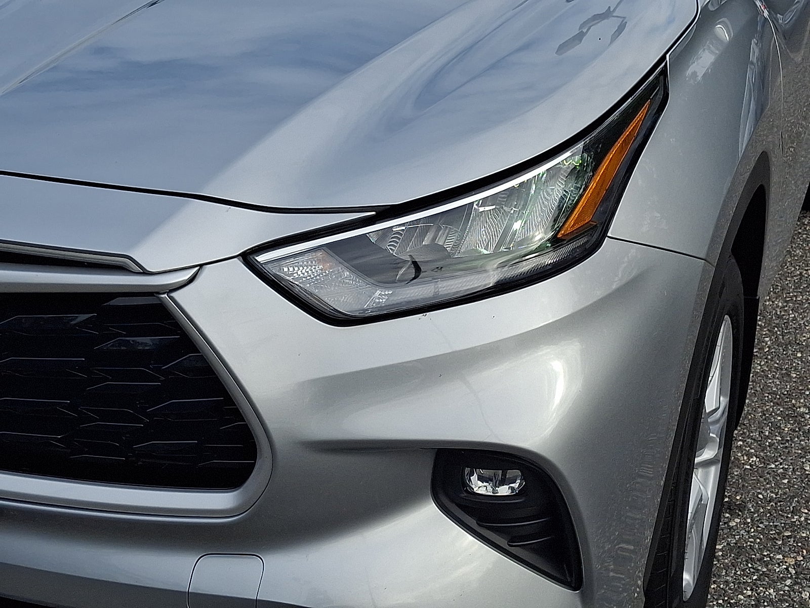 2020 Toyota Highlander LE