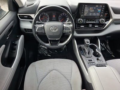 2020 Toyota Highlander LE