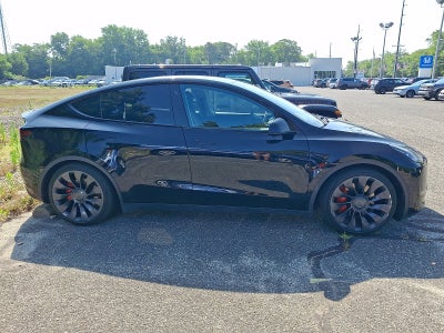 2022 Tesla Model Y Performance Dual Motor All-Wheel Drive