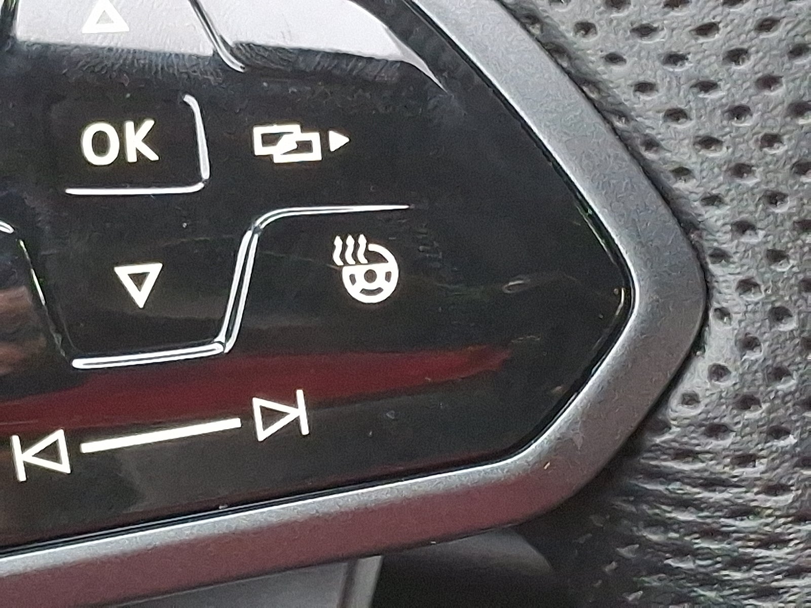 2024 Volkswagen Golf R 2.0T