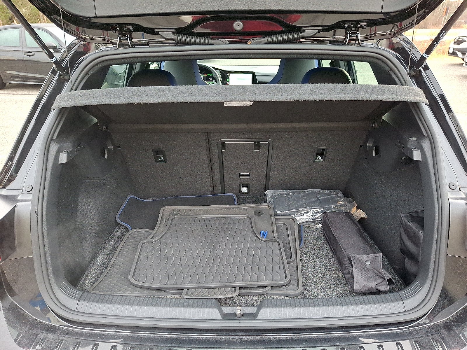 2024 Volkswagen Golf R 2.0T