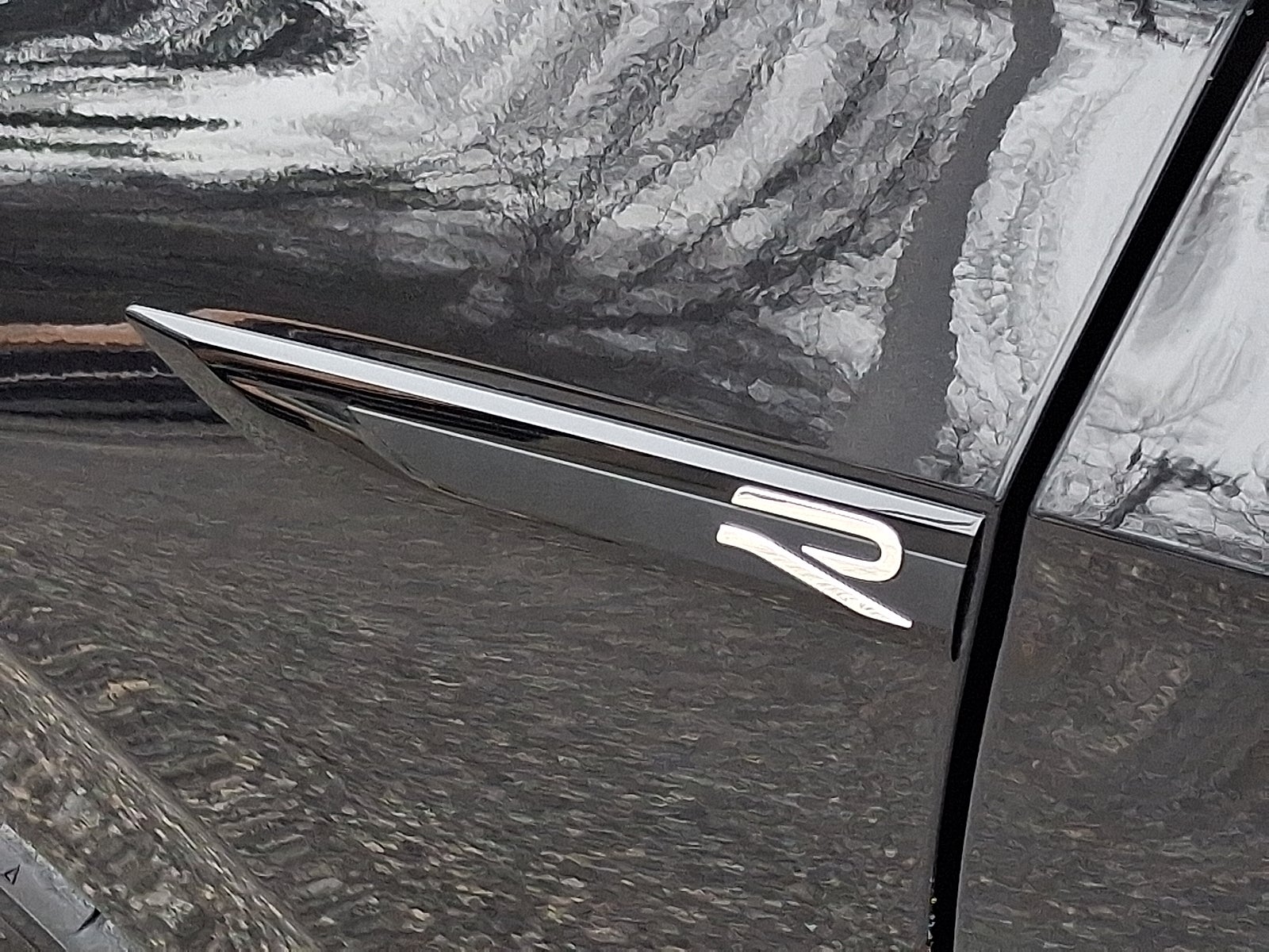 2024 Volkswagen Golf R 2.0T